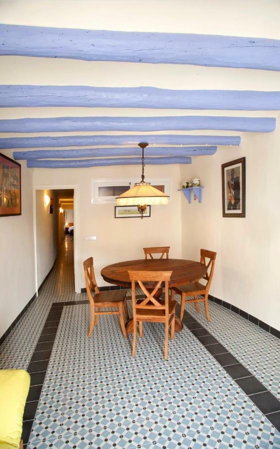 El 3 Del Holandes Apartment Balaguer Bagian luar foto