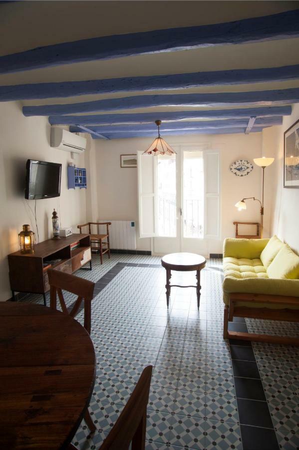 El 3 Del Holandes Apartment Balaguer Bagian luar foto
