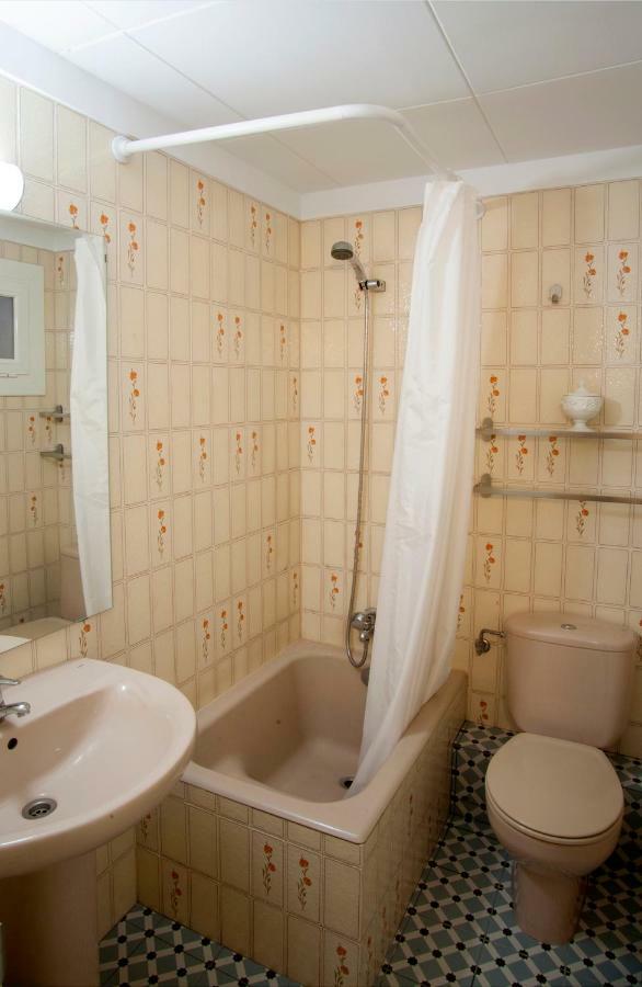 El 3 Del Holandes Apartment Balaguer Bagian luar foto